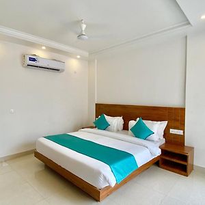 Hotel Namami Tapovan